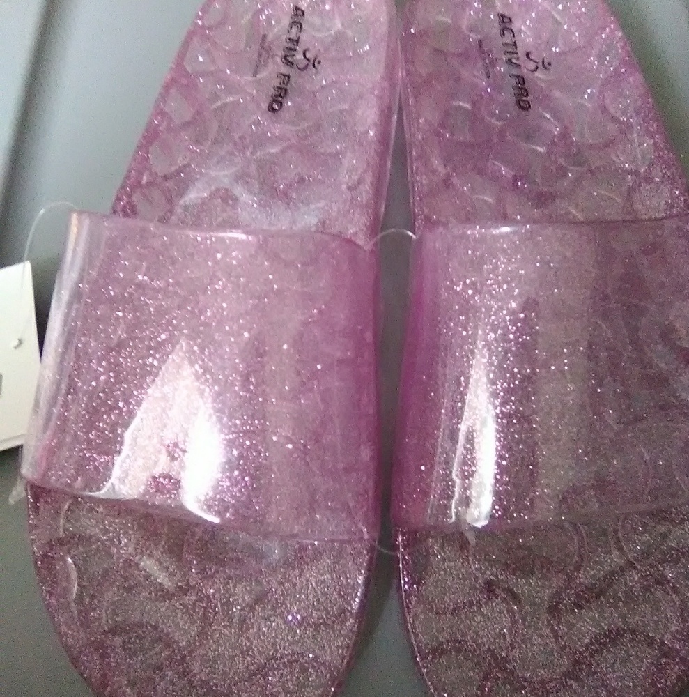 Jellie Sandals